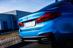 studio-ales-car-wrap-polep-aut-celopolep-polepaut-bmw-530D-avery-bright-blue-metallic-13