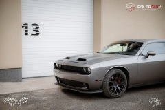 studio-ales-car-wrap-polep-aut-polepaut-dodge-challenger-avery-silky-charcoall-metallic-folie-auto-7