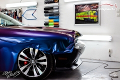 studio-ales-car-wrap-polep-aut-celopolep-dodge-challenger-avery-color-flow-riptide-rushing-3