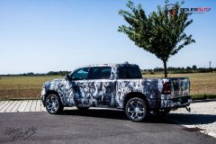 studio-ales-car-wrap-polep-aut-celopolep-polepaut-dodge-ram-kamuflaz-camouflage-folie-na-auto-3-scaled