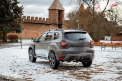 studio-ales-car-wrap-polep-aut-celopolep-polepaut-dacia-duster-avery-dark-basalt-satin-folie-na-aut_resize
