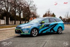 Designový polep auta Ford Mondeo VR 46 tyrkys | Studio ALEŠ s.r.o.