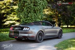 studio-ales-car-wrap-polep-aut-celopolep-polepaut-mustang-cabrio-avery-silky-charcoal-metallic-3