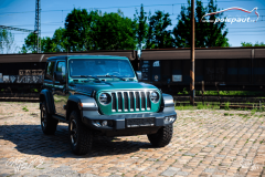 studio-ales-car-wrap-polep-aut-celopolep-vinyl-wrap-jeep-rubicon-oracal-fir-green-metallic-1