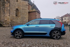 studio-ales-car-wrap-polep-aut-celopolep-polepaut-kia-niro-oracal-green-blue-folie-na-auto-2