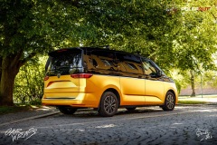 studio-ales-car-wrap-polep-aut-polepaut-design-multivan-7.1-avery-energetic-yellow-satin-metallic-3_resize