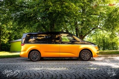 studio-ales-car-wrap-polep-aut-polepaut-design-multivan-7.1-avery-energetic-yellow-satin-metallic-2_resize