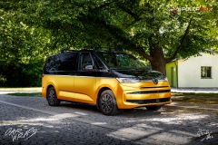 studio-ales-car-wrap-polep-aut-polepaut-design-multivan-7.1-avery-energetic-yellow-satin-metallic_resize