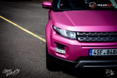 studio-ales-car-wrap-polep-aut-celopolep-polepaut-range-rover-folie-matte-metallic-pink-avery-4-scaled