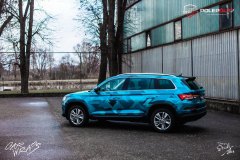 Designový polep auta Škoda Kodiaq metalická modrá | Studio ALEŠ s.r.o.