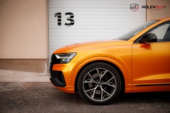 studio-ales-car-wrap-polep-aut-celopolep-polepaut-audi-sq8-avery-stunning-orange-satin-folie-4