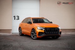 studio-ales-car-wrap-polep-aut-celopolep-polepaut-audi-sq8-avery-stunning-orange-satin-folie