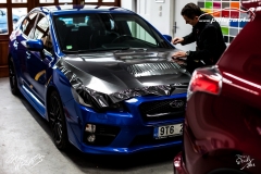studio-ales-car-wrap-polep-aut-design-subaru-gloss-carbon