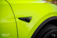 studio-ales-car-wrap-polep-aut-polepaut-tesla-y-fluorescent-hexis-fluo-yellow-nymburk-folie-na-auto