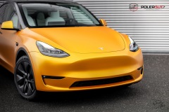 studio-ales-car-wrap-polep-aut-polepaut-tesla-y-avery-energetic-yellow-satin-ceramic-krytex-7