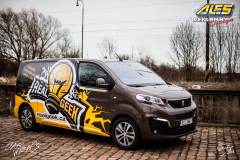 car-wrap-design-studio-ales-polep-aut-reklama-na-auto-polep-aut-dodavky-realgeek-2