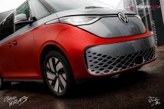 studio-ales-car-wrap-polep-aut-polepaut-vw-id-buzz-horni-spodni-polovina-polep-3M-ivory-vampire-4_resize